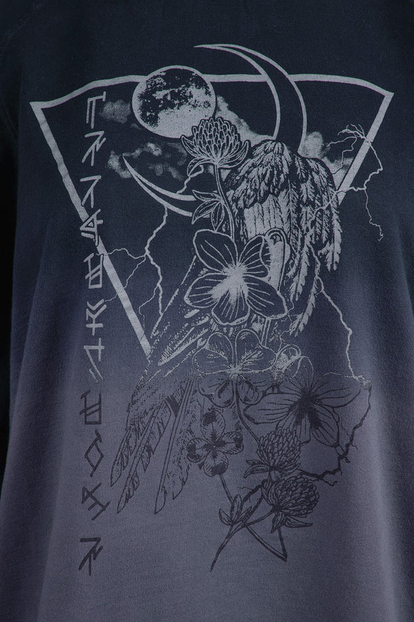 Beauty of Exandria: Creation - Yasha Nydoorin Slash Sleeve Crewneck Sweatshirt